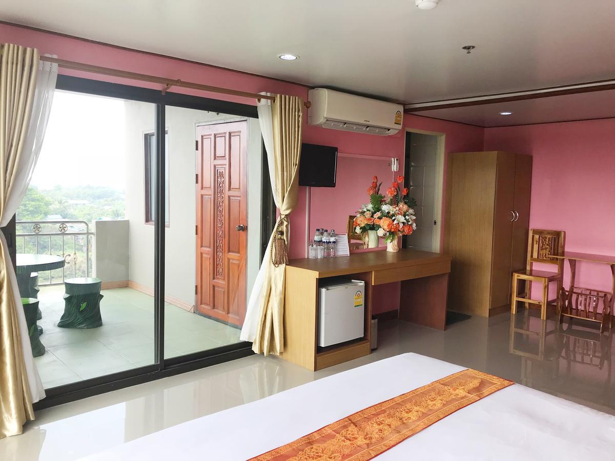 Toh Buk Seng Ayutthaya Hotel Buitenkant foto