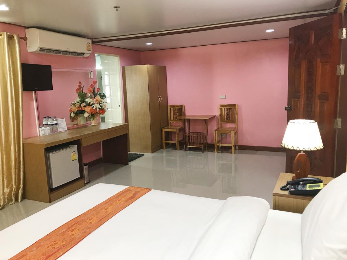 Toh Buk Seng Ayutthaya Hotel Buitenkant foto